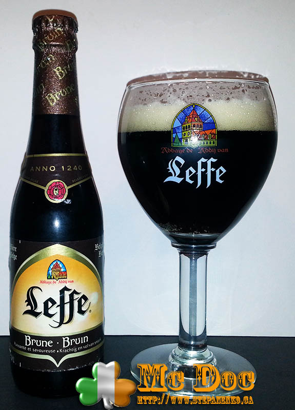 Леффе темное. Leffe brune разливное.